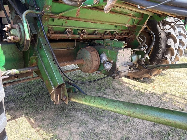 john-deere-9600-image-11
