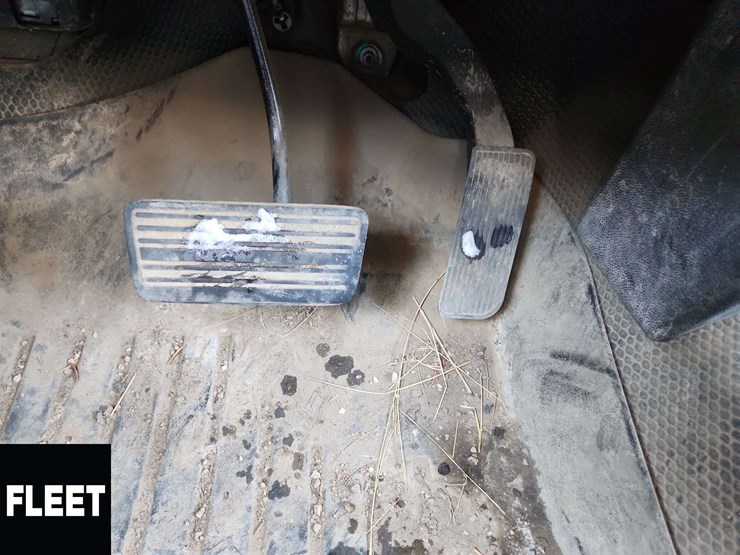 2014-gmc-sierra-2500hd-sle-image-21