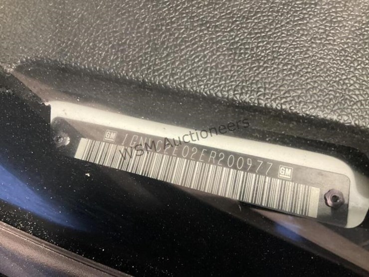 2014-chevrolet-tahoe-image-14