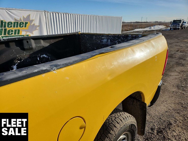 2019-dodge-2500-image-38