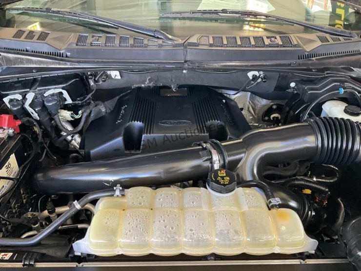 2020-ford-f150-image-10