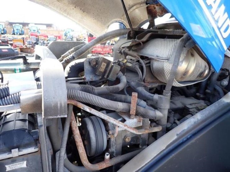 2014-new-holland-t4.75-image-56