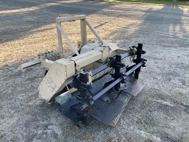 buttonwillow-3-pt-60"-single-row-mulcher-image-5