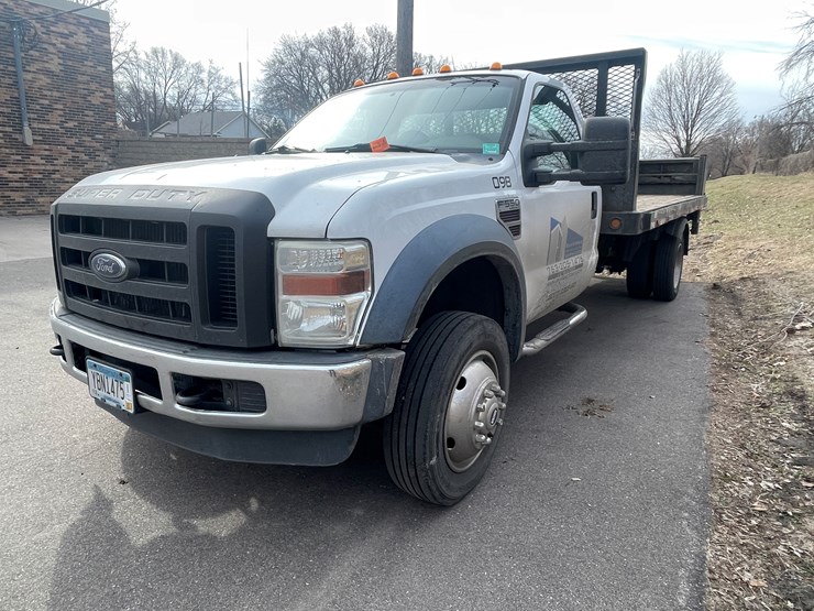 2009-ford-f550-image-3