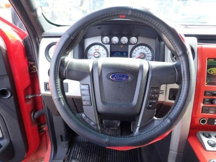 2010-ford-f150-raptor-image-13