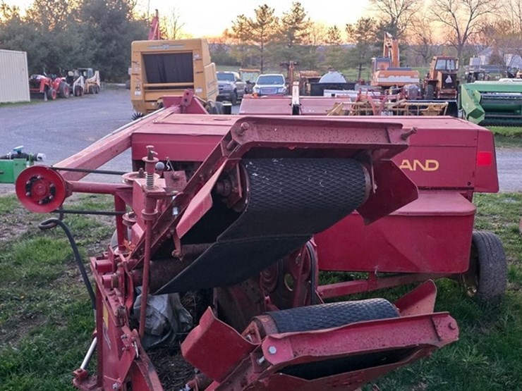 new-holland-315-image-19