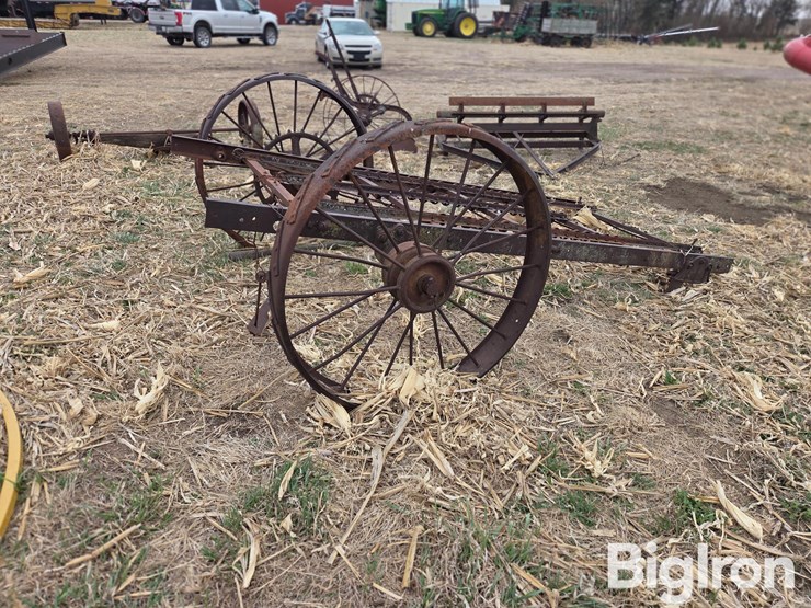 antique-farm-equipment-image-3
