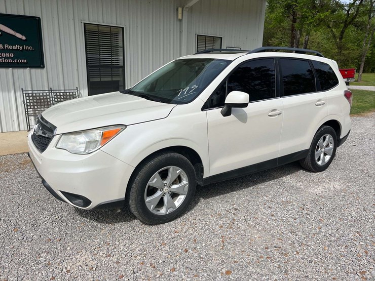 2015-subaru-forester-image-13