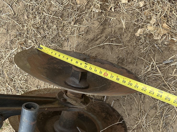 john-deere-210-image-15