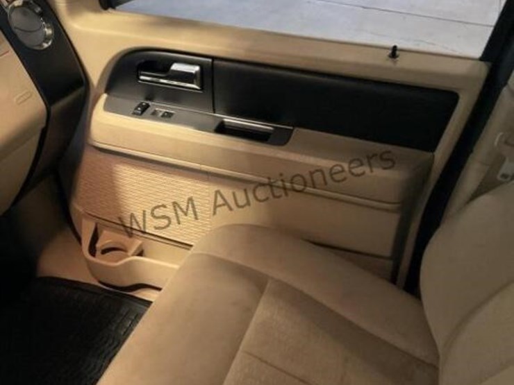 2016-ford-expedition-image-20