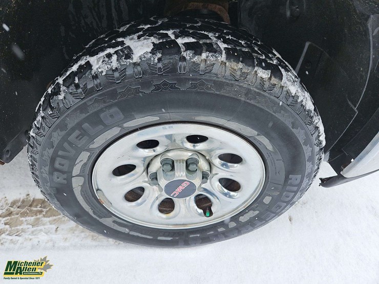 2010-gmc-sierra-1500-image-13