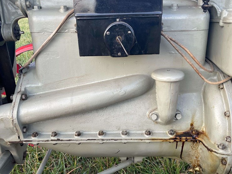 1917-experimental-fordson-tractor-(oldest-fordson-tractor-in-the-world)-image-19