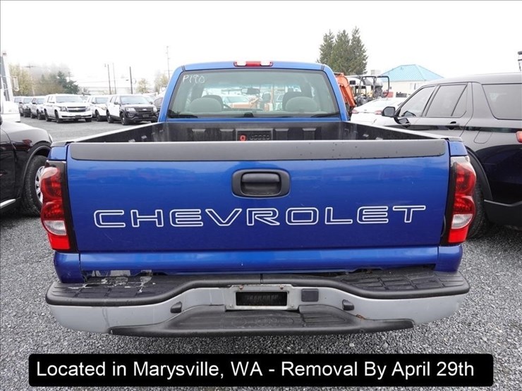 2004-chevrolet-1500-image-18