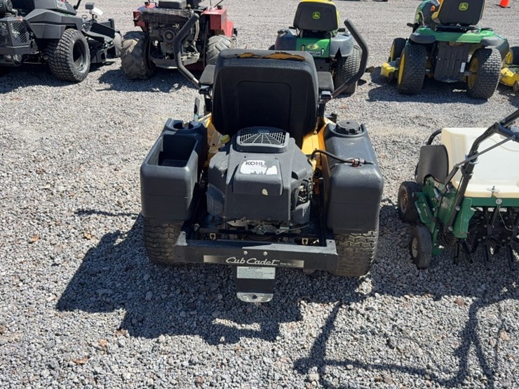 #4085-•-2008-cub-cadet-zero-turn-mower-image-10