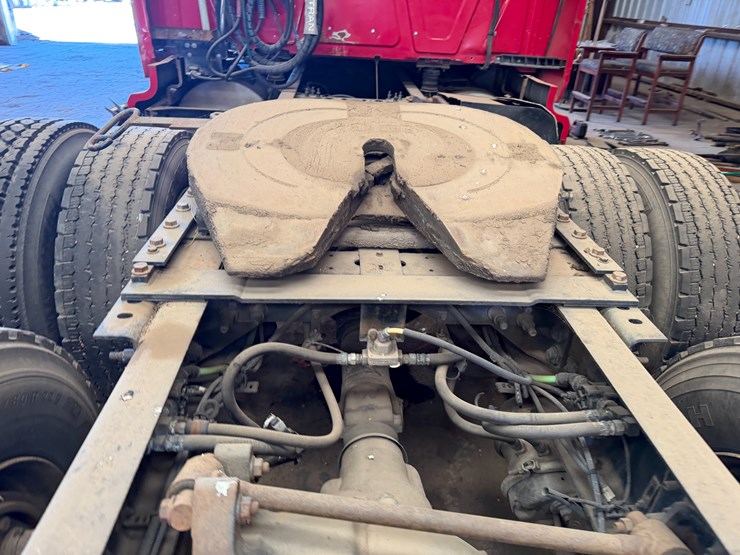 2014-international-prostar-image-23