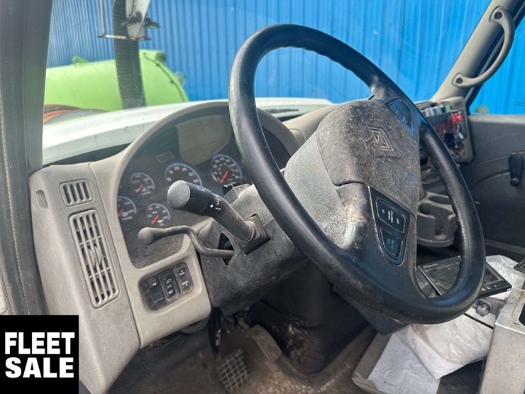 2011-international-workstar-7500-image-27