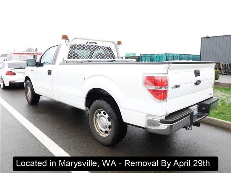 2014-ford-f150-xl-image-9