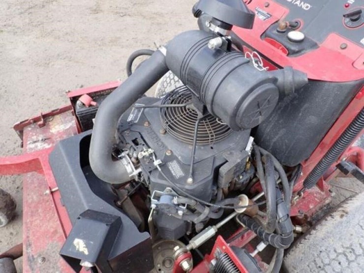 2014-toro-grand-stand-stand-on-mower-7458331400026-image-22