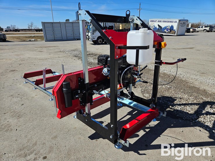 2025-massey-ferguson-730-image-7