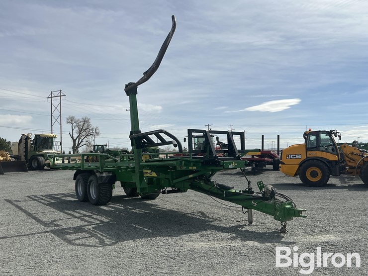 anderson-rbm1400-round-baler-accumulator/mover-image-3