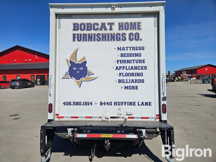 2022-massey-ferguson-730-image-6