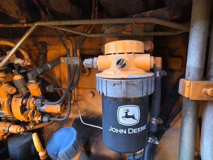 2002-john-deere-6410-image-50