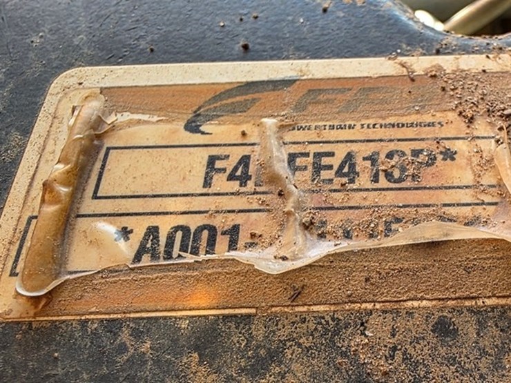 2013-case-850m-image-61