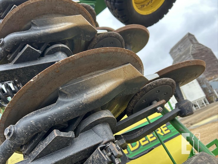 2014-john-deere-1990ccs-image-17