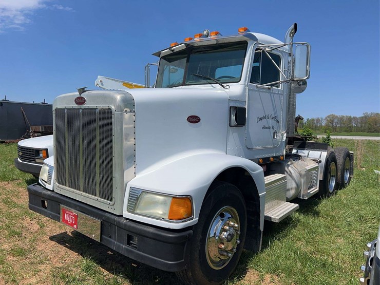 1989-peterbilt-375-image-1