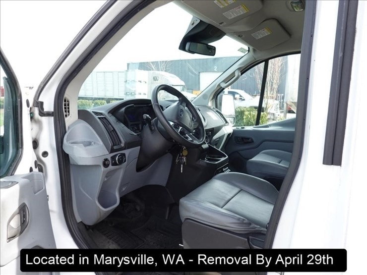 2015-ford-transit-image-2