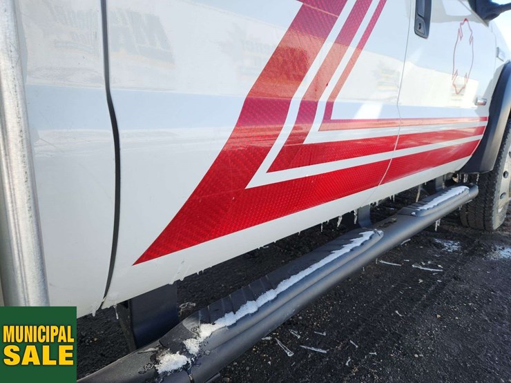 2005-ford-f550-image-38