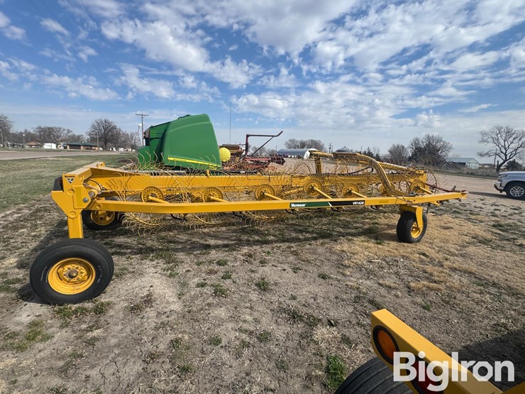 2021-vermeer-vr1428-image-4