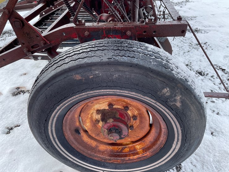#154-•-mccormick-grain-drill-(mason,-wi)-image-9