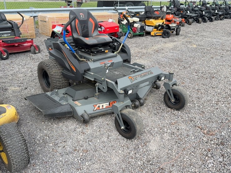 #4065-•-spartan-rz-zero-turn-mower-image-3