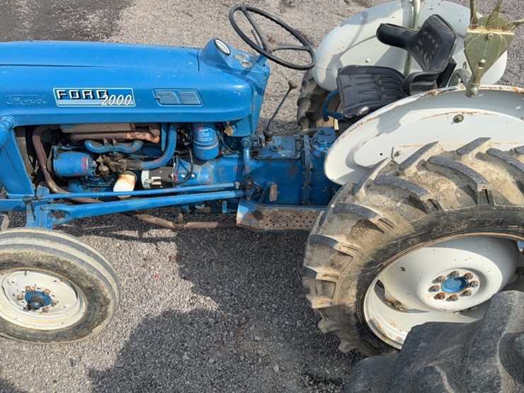 2000-ford-2000-image-13