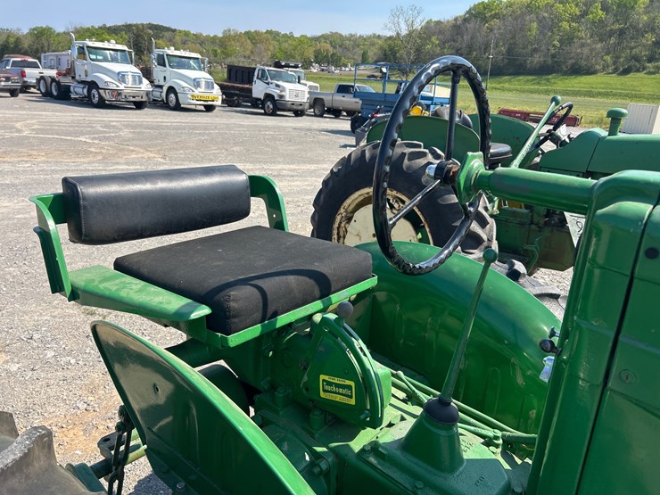 john-deere-m-image-10