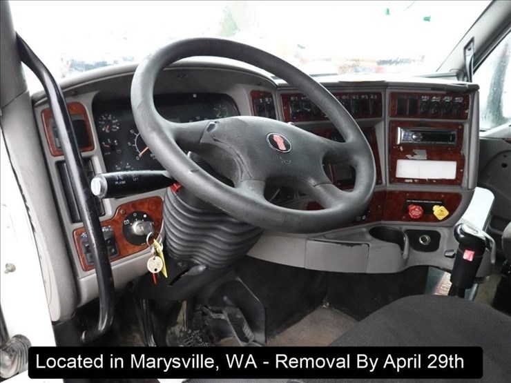 2006-kenworth-t2000-image-14