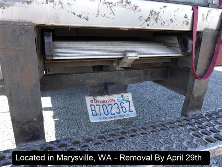 2014-isuzu-nqr-image-26