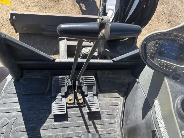 2019-bobcat-e50-image-30