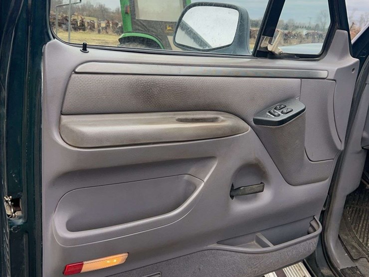 1995-ford-f250-image-74