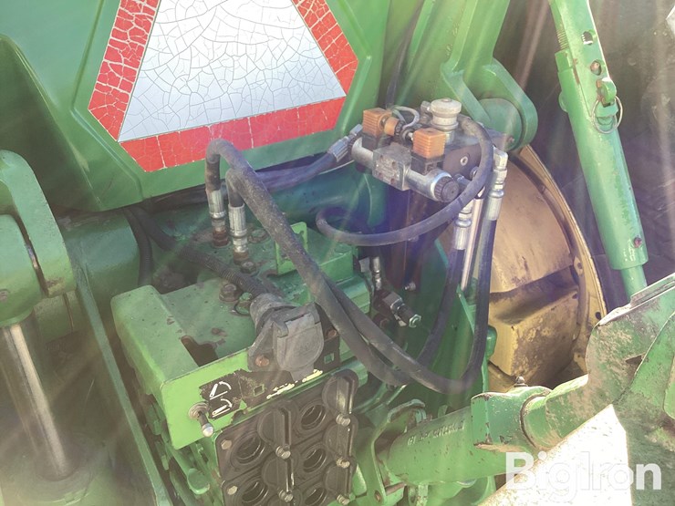 1998-john-deere-8200-image-20