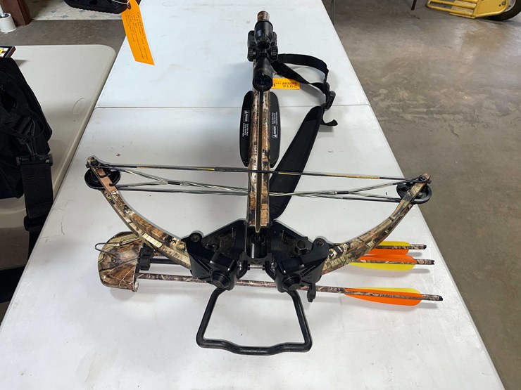 #2914-•-tenpoint-titan-xtreme-crossbow-image-3