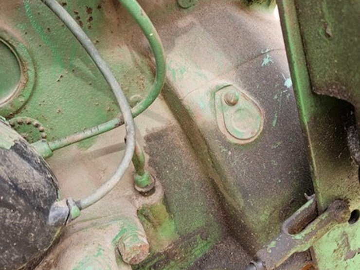 #962-•-john-deere-engine-image-11