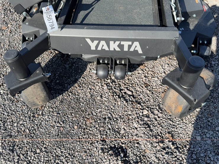 #4082-•-yakta-yxr-320-zero-turn-mower-image-4