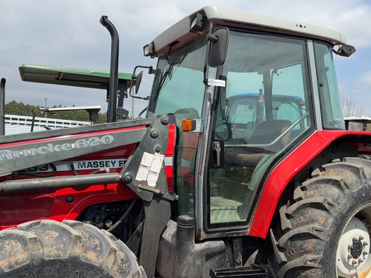 massey-ferguson-4253-image-14