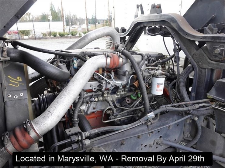 2002-isuzu-ftr-image-3