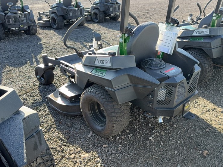 #4033-•-yakta-yxr-120-zero-turn-mower-image-11