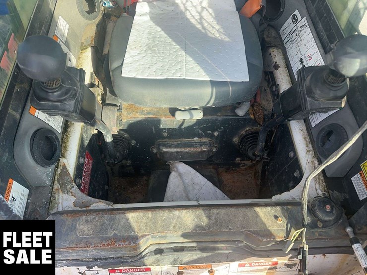 2012-bobcat-s250-image-17