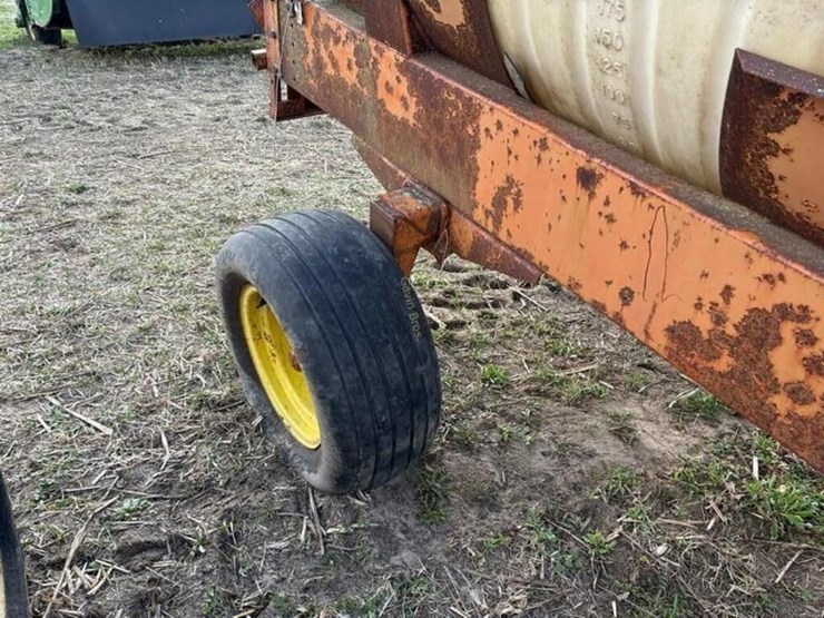 500gal-tank-on-trailer-image-5