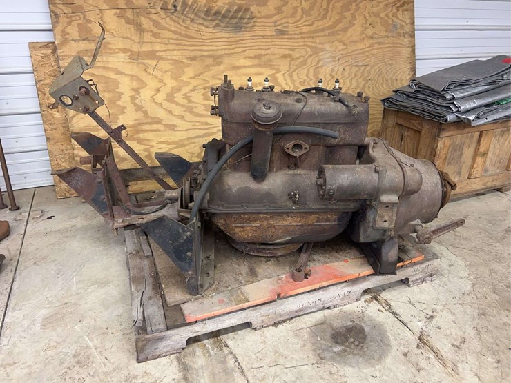 ford-engine-and-parts-image-1